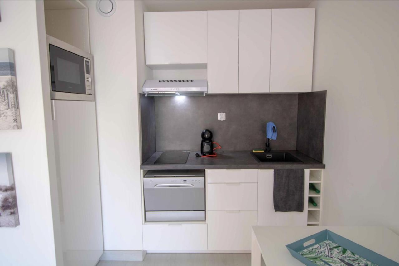 Bright Apt Of 32 M Renovated Near Town Fréjus Dış mekan fotoğraf